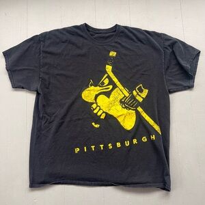 Black Pittsburgh Hockey Graphic T-Shirt